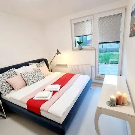 Florian Garden With Private Parking Appartamento Košice