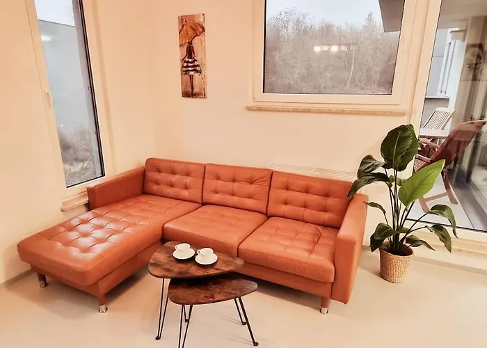 Appartamento Florian Garden With Private Parking